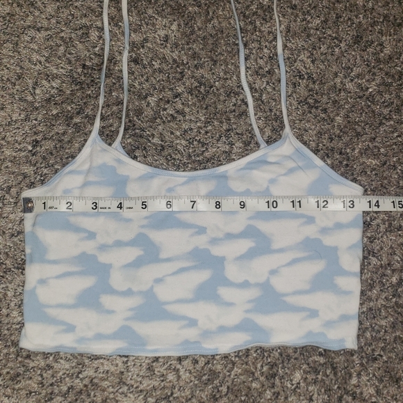 PacSun| Cloud Pattern Tie Strap Camisole - Picture 2 of 6